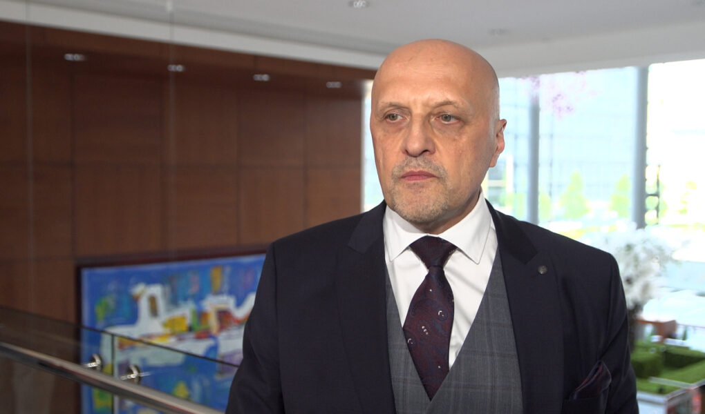gus-nowy-lad-foto GUS chce walczyć z fake newsami. Współpraca z sektorem prywatnym ma pomóc ograniczyć chaos informacyjny